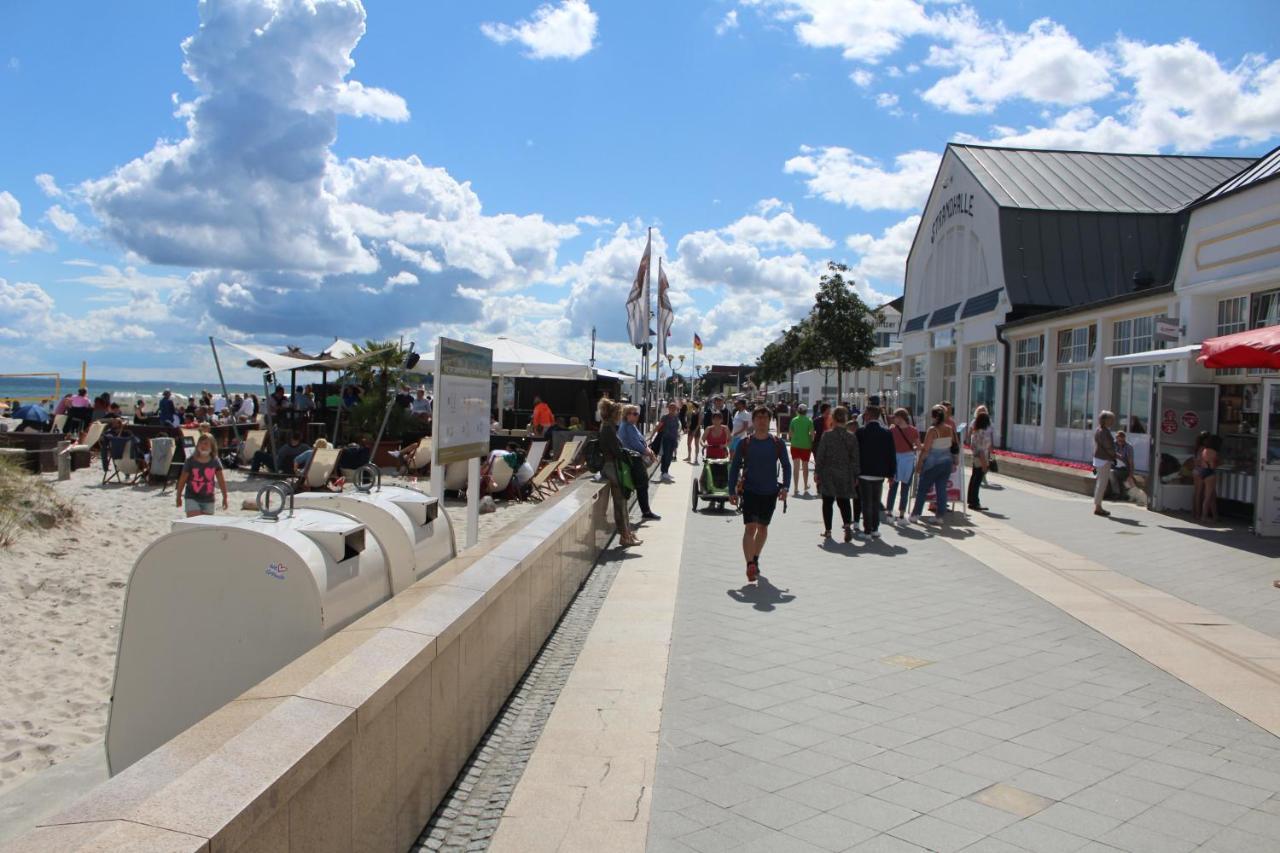 Ferienwohnungen Im Haus Strandburg Groemitz Grömitz Exterior foto