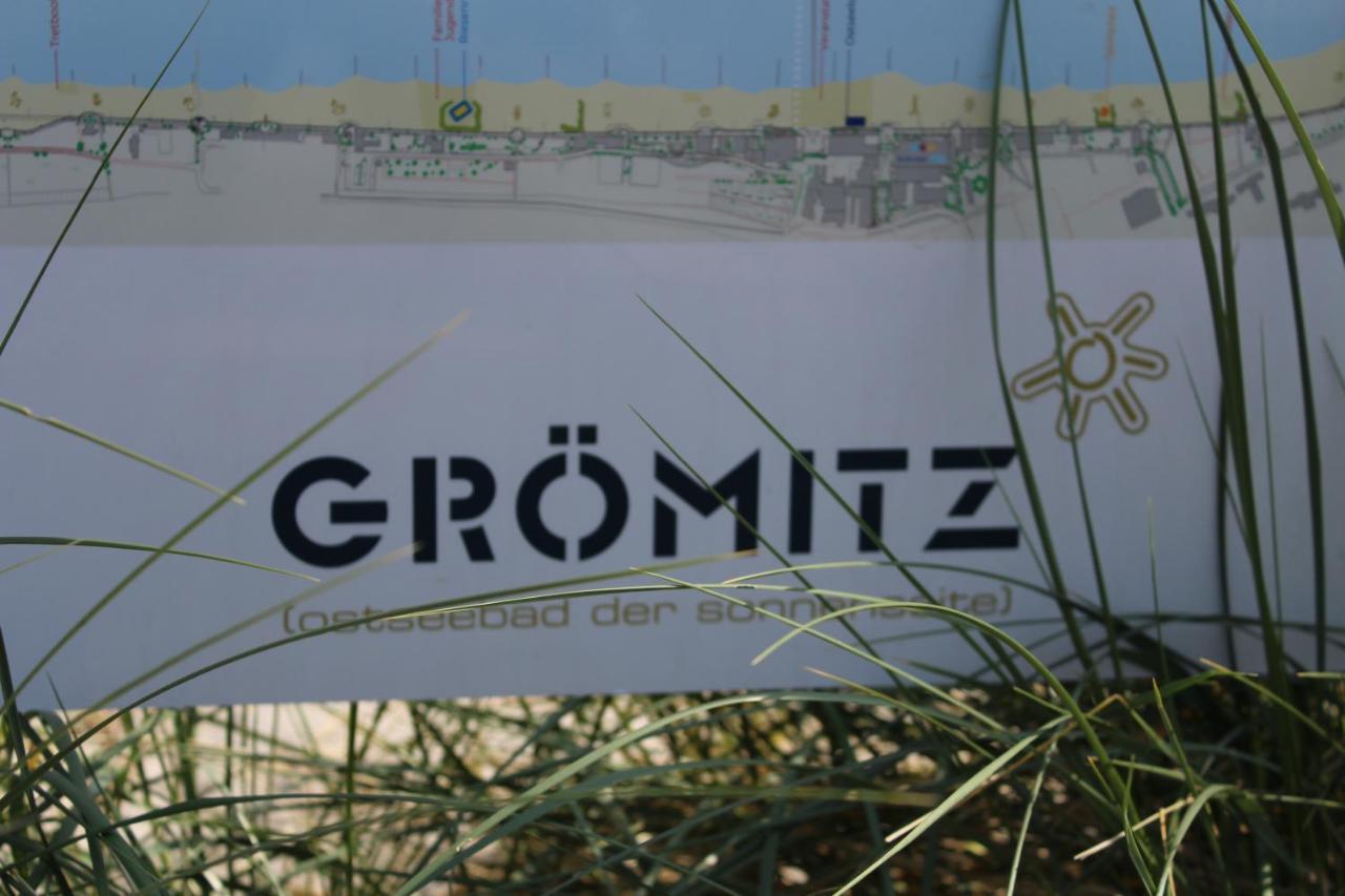 Ferienwohnungen Im Haus Strandburg Groemitz Grömitz Exterior foto