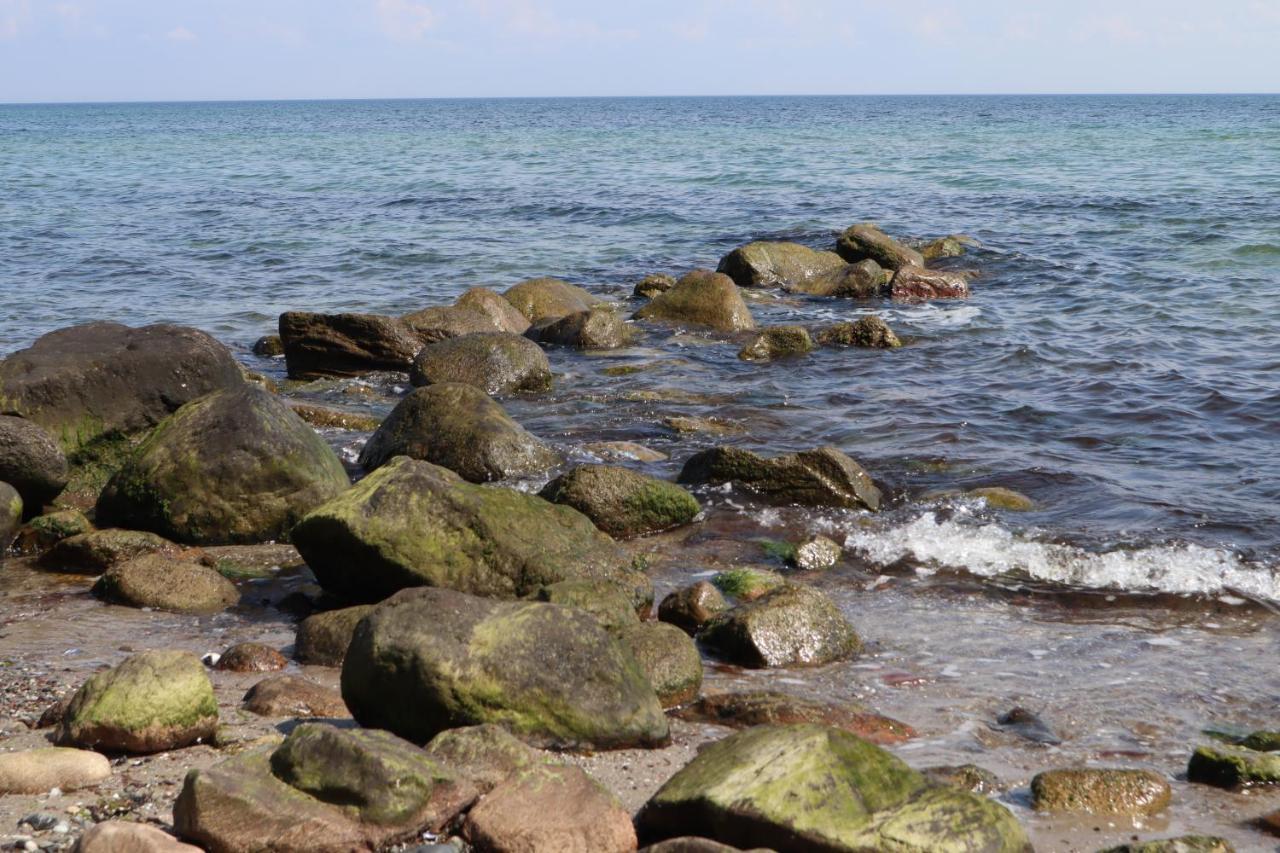 Ferienwohnungen Im Haus Strandburg Groemitz Grömitz Exterior foto